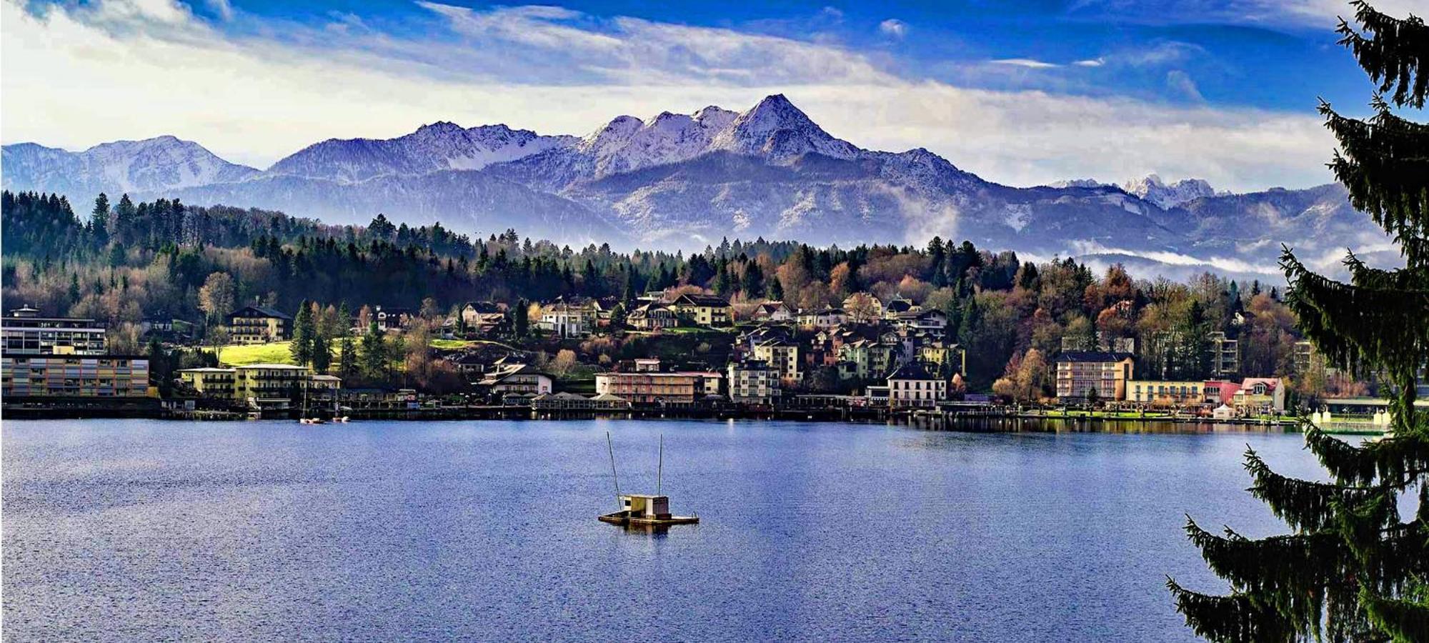 Barry Memle Directly At The Lake Velden am Woerthersee Exterior photo