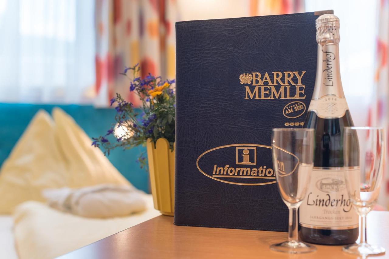 Barry Memle Directly At The Lake Velden am Woerthersee Exterior photo